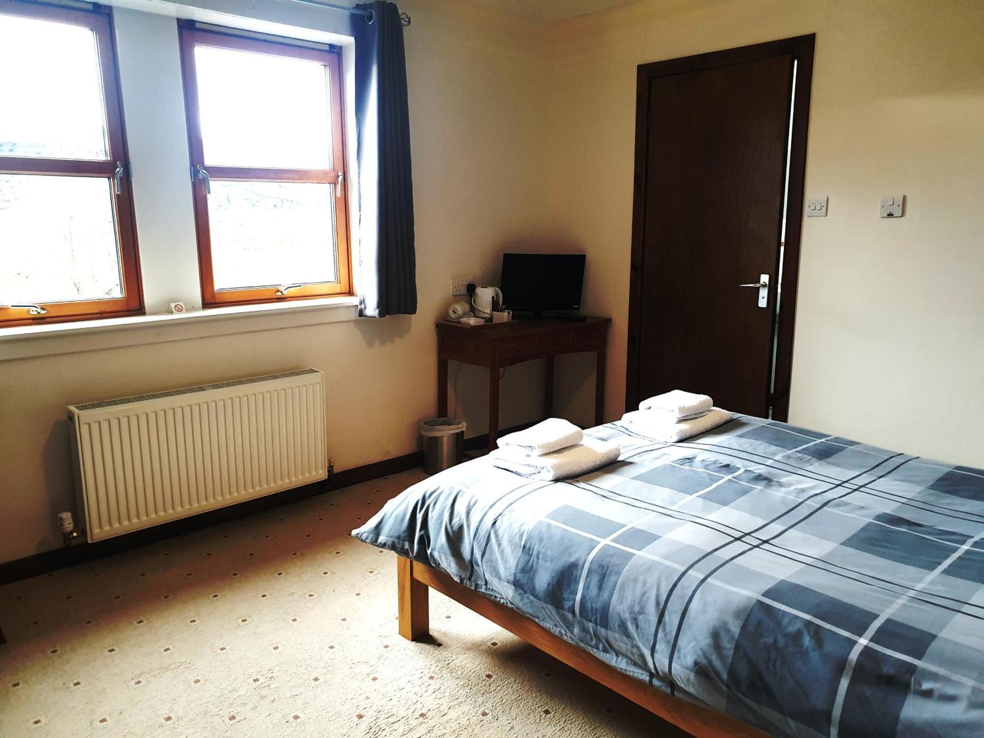 The Loch Erisort Hotel Balallan Bagian luar foto
